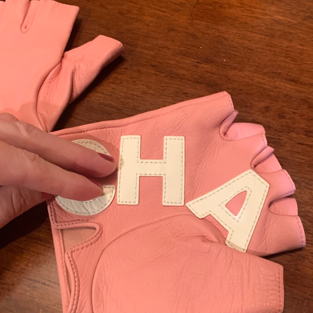 Authentic, very rare, limited edition CHANEL Fingerless Gloves with Chanel logo